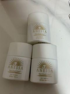 （分類：）位於 。 由 missqueeng 提交（商品編號 1391615932，圖片 1）。簡介： 。