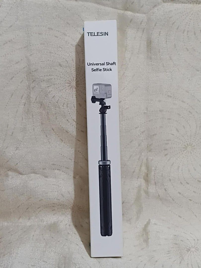 TELESIN Universal Shaft Selfie Stick (Category: Mounts & Holders) located in Manila. Submitted by chinggayg.190 (Listing ID 1391577960, Image 3). Description: 📸 Capture Every Angle Like a Pro! Introducing the TELESIN Universal Shaft Selfie Stick – your ultimate companion for vlogging, travel, action shots, and everyday moments! ✨ Sleek. Strong. Versatile. Crafted for GoPro, action cams, and more – this premium selfie stick is designed to give yo