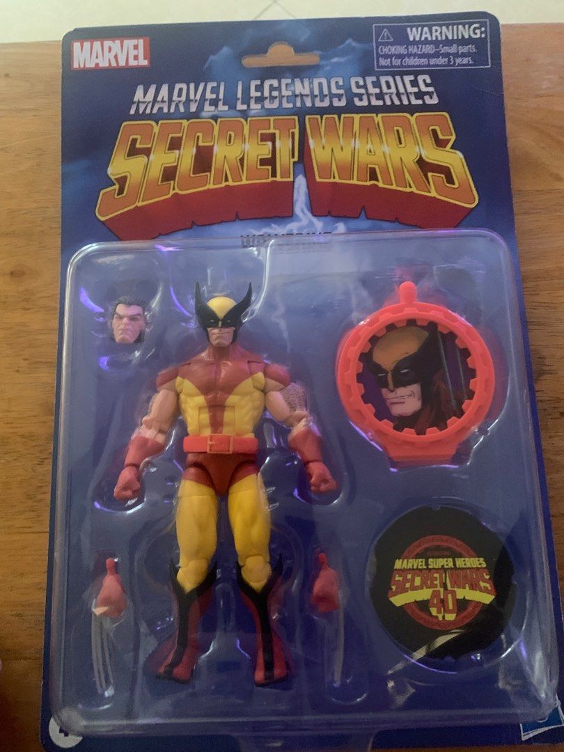 Wolverine (Category: Figurines & Statues) located in San Pedro. Submitted by btoyzz (Listing ID 1391565631, Image 1). Description: for sale wolverine secretwars for 1150 pesos 7/10 card condition but sealed!!.