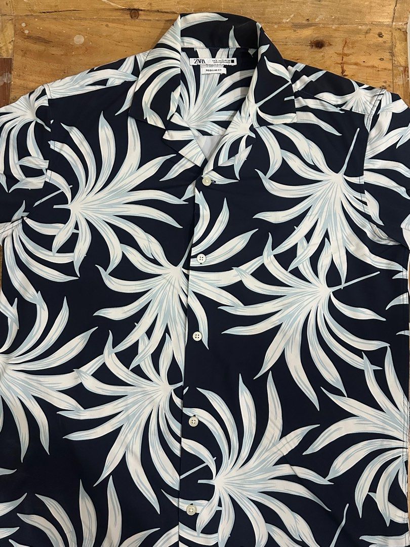 ZARA SWIMWEAR (Category: Swim Top & Rash Guards) located in Manila. Submitted by declutterzz06 (Listing ID 1391612973, Image 3). Description: Zara swimwear top Like new used once Good Condi EUR S USA S MEX 38 Rfs: Not my size anymore .