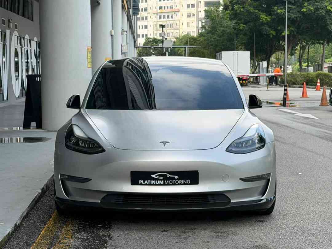 (Category: ) located in . Submitted by platinummotoringsg (Listing ID 1443946308, Image 1). Description: .