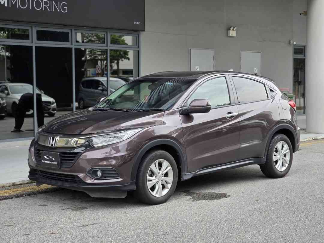 Honda Vezel 1.5 X [2018 FL] (A) (Category: Used Cars) located in Singapore. Submitted by platinummotoringsg (Listing ID 1436480079, Image 2). Description: Interest rates from as low as 1.28%! Full loan available. Choose from bank or in house financing! Proudly awarded Sgcarmart Premium Dealer for 3 consecutive years since 2023! All vehicles are certified quality pre-owned, meticulously inspected by our in house workshop! Enjoy in house warranty, 