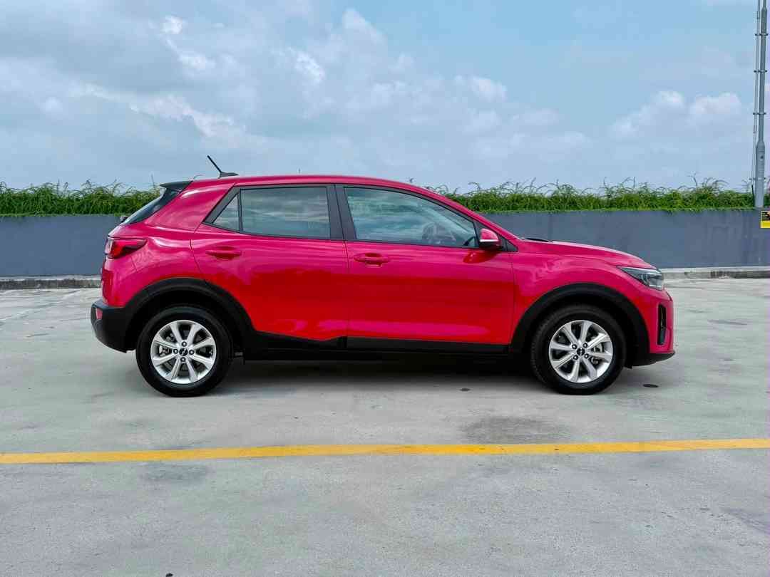 KIA STONIC 1.0 DCT MHEV (Category: Used Cars) located in Singapore. Submitted by cartimesautomobile (Listing ID 1454199500, Image 3). Description: Buy with confidence from our Certified Pre-Owned Collection. Gone through a 120-points health check, each unit is refurbished for the brand new car experience. Trade Ins are welcomed. Extended Warranty till end of COE available too! Contact our friendly salesman today to schedule for your next test dri