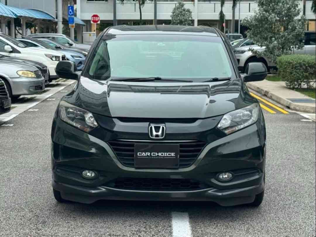 Honda HR-V 1.5 (A) (Category: Used Cars) located in Singapore. Submitted by sgcarchoicewc (Listing ID 1454579377, Image 1). Description: Sales Contact: Casper Lim tel:90687290 .