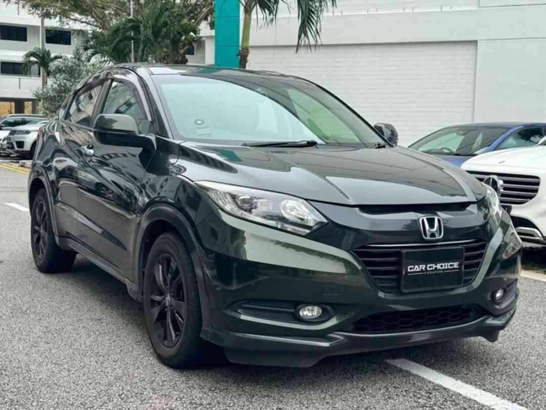 Honda HR-V 1.5 (A) (Category: Used Cars) located in Singapore. Submitted by sgcarchoicewc (Listing ID 1454579377, Image 2). Description: Sales Contact: Casper Lim tel:90687290 .