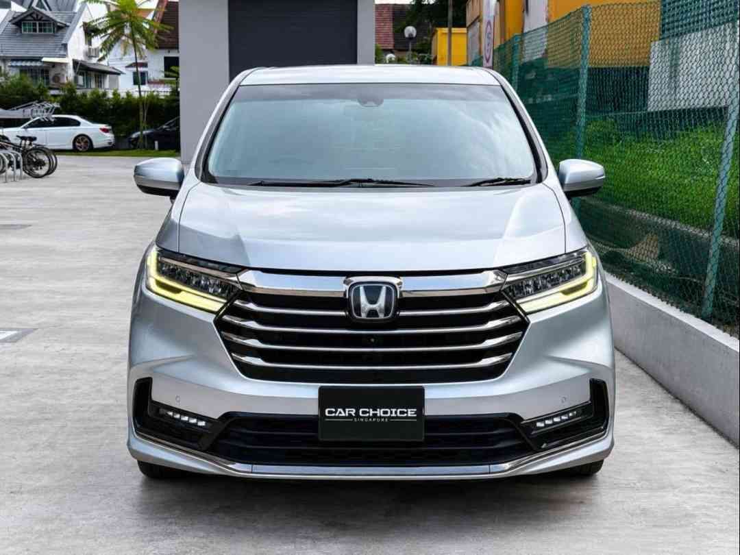 HONDA ODYSSEY E:HEV ABSOLUTE 7 SEATER (Category: Used Cars) located in Singapore. Submitted by sgcarchoicewc (Listing ID 1454582091, Image 1). Description: Sales Contact: Casper Lim tel:90687290 .