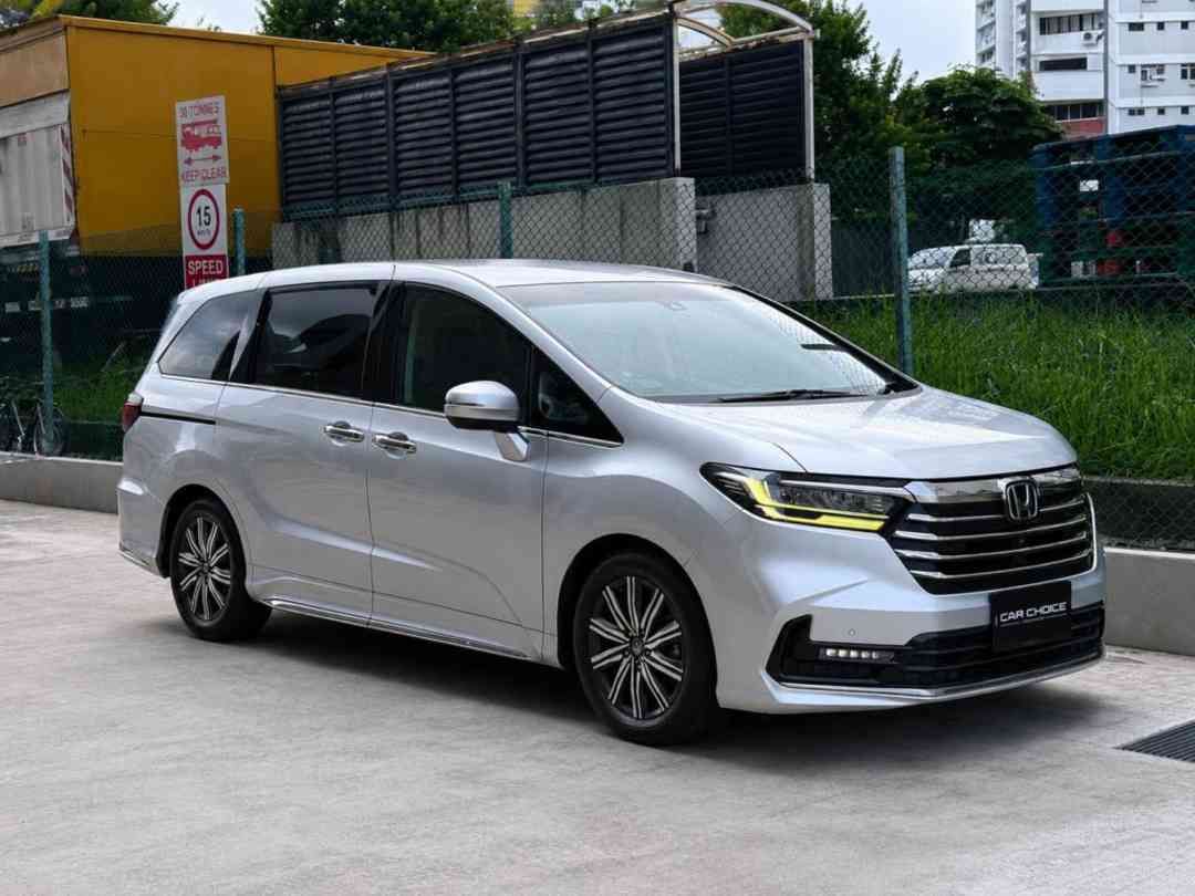 HONDA ODYSSEY E:HEV ABSOLUTE 7 SEATER (Category: Used Cars) located in Singapore. Submitted by sgcarchoicewc (Listing ID 1454582091, Image 2). Description: Sales Contact: Casper Lim tel:90687290 .