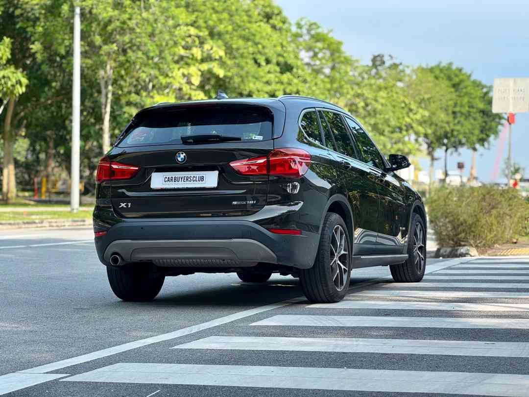 B.M.W. X1 SDRIVE18I LED NAV (Category: Used Cars) located in Singapore. Submitted by carbuyersclub (Listing ID 1452397434, Image 3). Description: CarBuyers Club - 500+ Google reviews, SGCM Premium Dealer 2026! Rare Fully Agent Maintained BMW X1 for Sale Today! When It Comes To Compact SUVs, The BMW X1 Stands Tall, Redefining What It Means To Combine Versatility With Dynamic Performance. This Isn't Just An SUV. It's The Ultimate Gateway Into The B