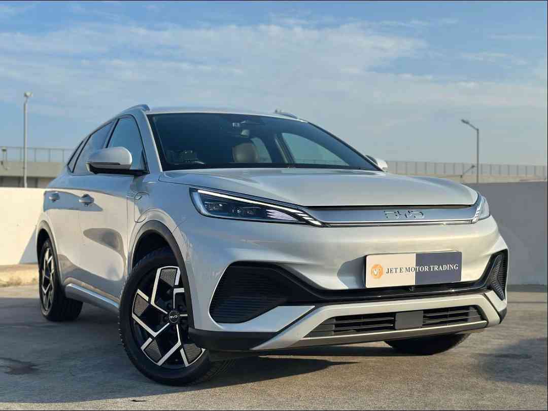 (Category: ) located in . Submitted by jetemotortrading (Listing ID 1460903482, Image 1). Description: .