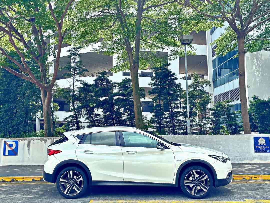 Infiniti QX30 2.0T Premium (A) (Category: Used Cars) located in Singapore. Submitted by jiehengmotoring (Listing ID 1442016417, Image 3). Description: Latest Addition! MB Interface And GLA Chassis Just Like Driving A Mercedes Benz! The Only Petrol QX30 Premium GT Moonroof In SG! Wearnes Agent Servicing Done Till 2024! Full Maintained By BMS Motorsports Till Date! Buy From A 5/5 Star Reviews Dealer Today! Immediate Car Ownership Transfer On Collec