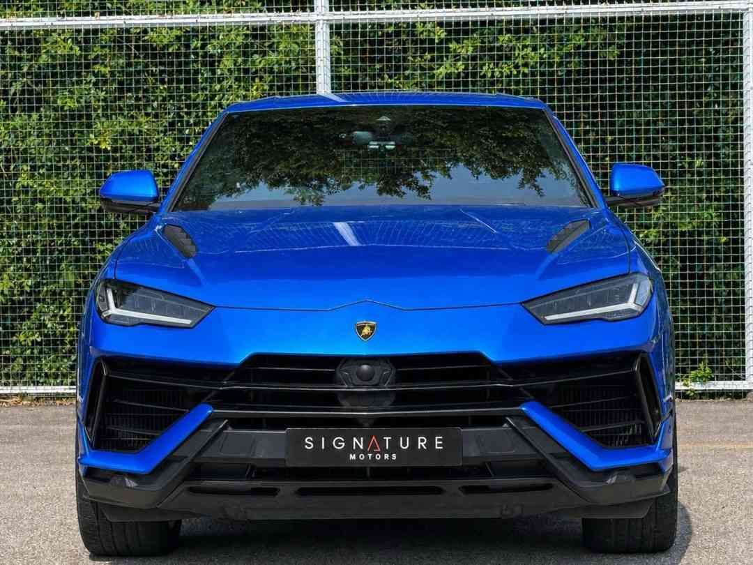 Lamborghini Urus S 4.0 V8 (A) (Category: Used Cars) located in Singapore. Submitted by signaturemotors (Listing ID 1459516874, Image 1). Description: Showroom: 237 ALEXANDRA ROAD 237 Alexandra Road #02-04 Singapore 159929 1 Owner! Full Agent Maintained! Still Under Agent EuroSports Warranty Till Jan 2029! High Specs S Model! Not Your Usual Urus. The Urus S Uses An Adaptive Air Suspension Designed For A More Comfortable, Smooth Ride On Everyday Ro