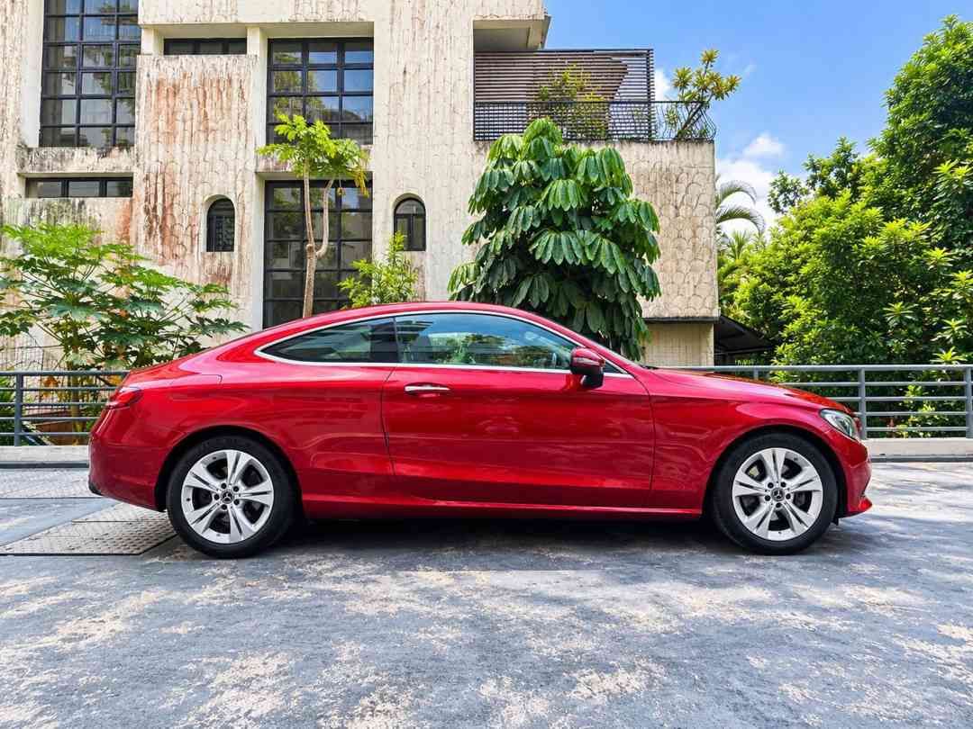 Mercedes-Benz C-Class Coupe 2017 C180 (A) (Category: Used Cars) located in Singapore. Submitted by sgcarchoicewc (Listing ID 1460569640, Image 3). Description: Sales Contact: Casper Lim tel:90687290 .