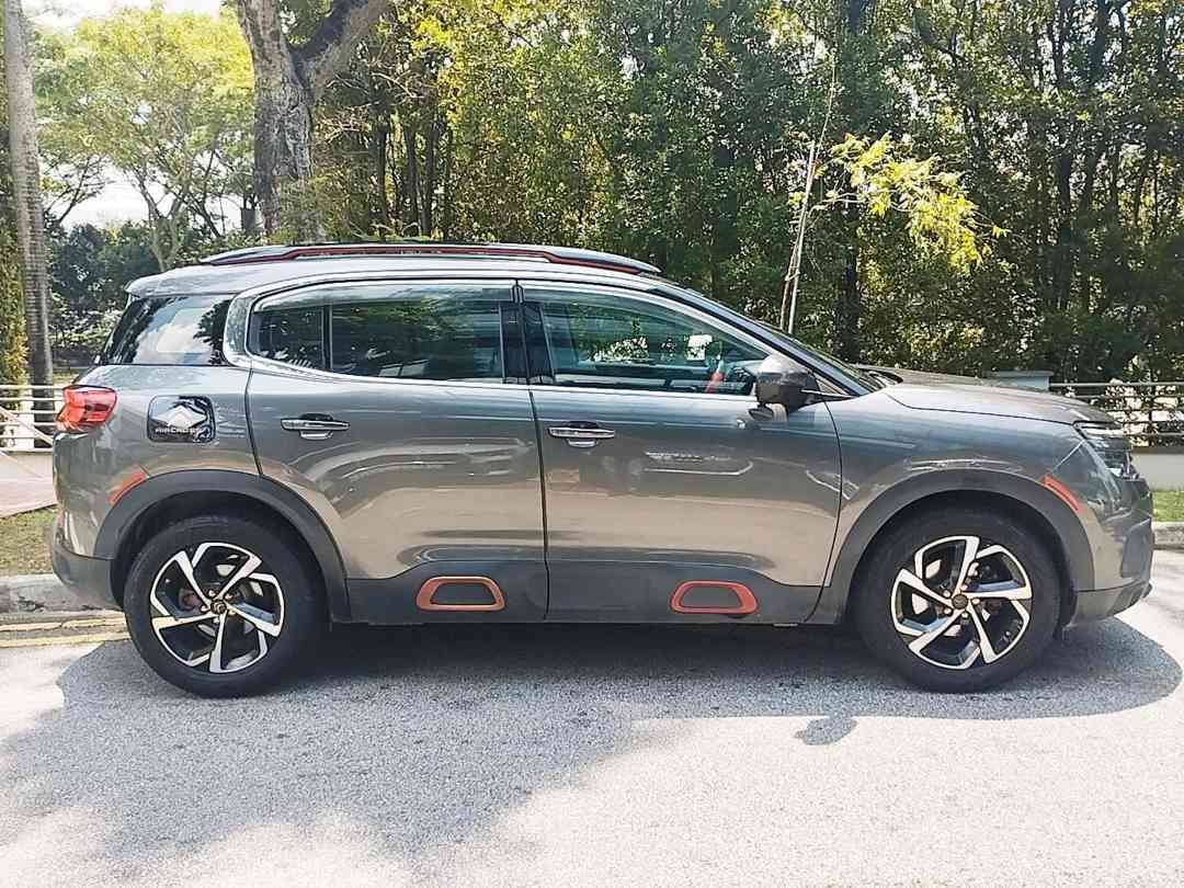 CITROEN C5 AIRCROSS 1.6L SHINE (Category: Used Cars) located in Singapore. Submitted by queenscarpl (Listing ID 1455185370, Image 2). Description: Showroom: Sin Ming 176 Sin Ming Drive #01-18 Singapore 575721 Sales Contact: Alvin Ng tel:88132929 .
