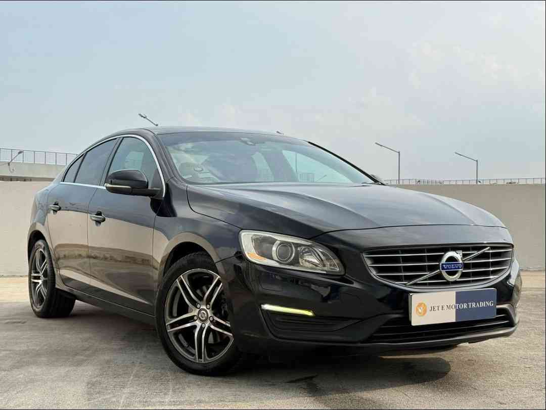(Category: ) located in . Submitted by jetemotortrading (Listing ID 1460903380, Image 1). Description: .
