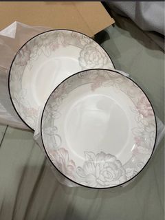 由 i.oopstudio (刊登 ID 1412965061，圖片 1) 提交，位於 的 (類別：)，說明：。
