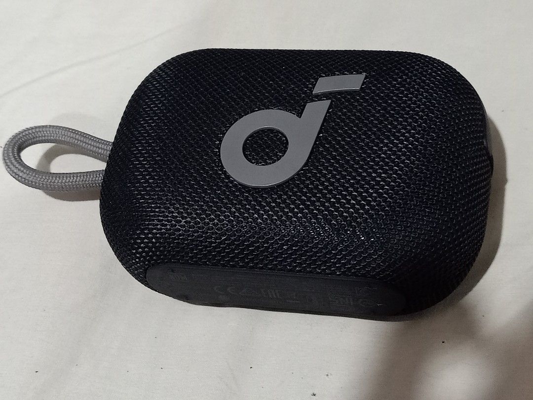 ANKER SOUNDCORE SELECT4 BLUETOOTH SPEAKER (Category: Soundbars, Speakers & Amplifiers) located in Calamba. Submitted by thekidwholovesvintage (Listing ID 1376181431, Image 1). Description: ANKER SOUNDCORE SELECT4 BLUETOOTH SPEAKER GOOD CONDITION FIXED PRICE: P1,000. FREE SHIPPING.