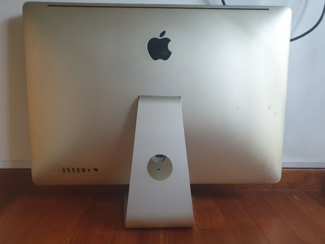 Apple iMac A1311 21.5-inch Desktop Computer65605963250561111