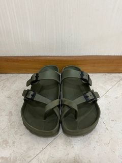(Category: ) located in . Submitted by mantou999 (Listing ID 1412976056, Image 1). Description: .