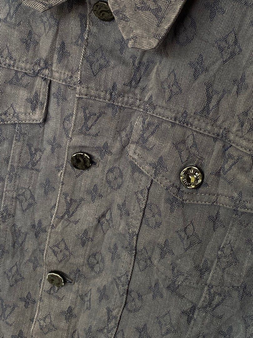 SALE!!! AUTHENTIC Louis Vuitton Monogram Jacket (Category: Luxury Apparel) located in Bacolod City. Submitted by PSGTHRIFTIES (Listing ID 1412894177, Image 2). Description: Good to very good condition (Minimal fades/signs of usage only as seen on pic) Size M Dimensions:20.5x25 DM📩 .
