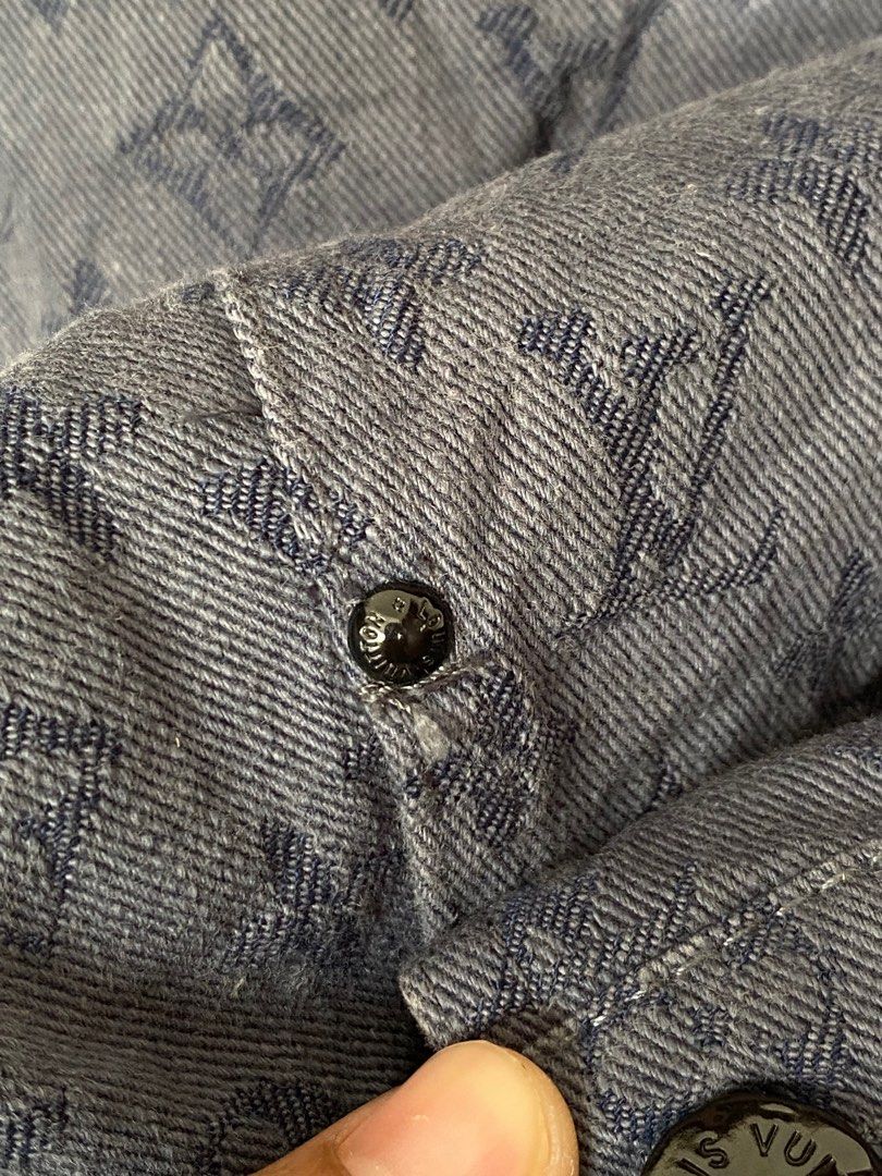 SALE!!! AUTHENTIC Louis Vuitton Monogram Jacket (Category: Luxury Apparel) located in Bacolod City. Submitted by PSGTHRIFTIES (Listing ID 1412894177, Image 3). Description: Good to very good condition (Minimal fades/signs of usage only as seen on pic) Size M Dimensions:20.5x25 DM📩 .