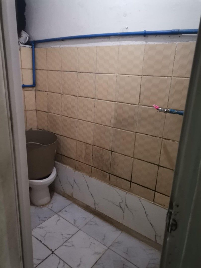 Apartment for Rent Sta. Mesa Sampaloc Manila (Category: Room Rentals) located in Manila. Submitted by ramilzalameda060166 (Listing ID 1413031271, Image 3). Description: 6storey concrete residential building Spacious whole 4th floor Studio 2 pax preferably female Own CR , own sala/dining area Own Meralco prepaid kload P150/ head Maynilad h20 Well ventilated, well lighted (surrounded by 1sided glass windows) Free use double deck bed with 4 inches u