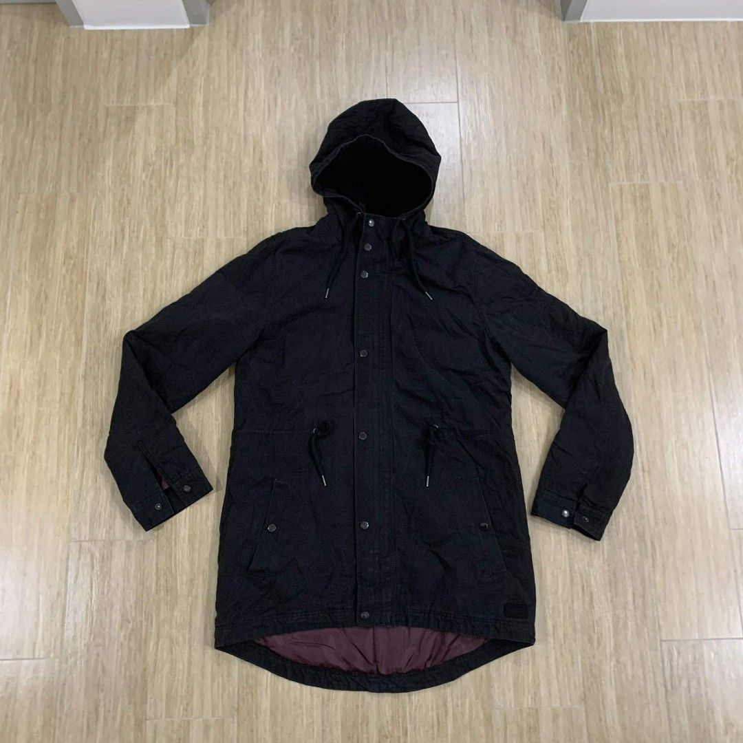Black Hooded Jacket (Category: Coats, Jackets and Outerwear) located in Quezon City. Submitted by reply_1982 (Listing ID 1412901690, Image 1). Description: - Black hooded jacket - Button-up front - Drawstring waist - Hooded - Lined with fuzzy black and maroon fabric - Buttoned cuffs - Winter Ready Shoulder: 45cm Length: 87cm Sleeves: 67cm Chest: 54cm.