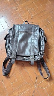 (Category: ) located in . Submitted by thesecondroomph (Listing ID 1412876684, Image 1). Description: .