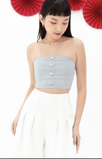 (Category: ) located in . Submitted by sweeclothes (Listing ID 1412966028, Image 1). Description: .