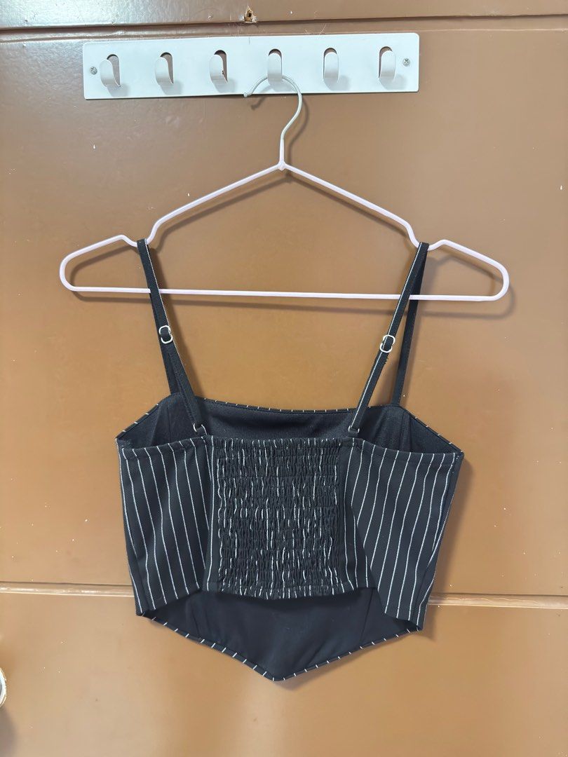 FB Sister Striped Crop Top - Size S (Category: Others Tops) located in Caloocan City. Submitted by shop.ae (Listing ID 1412882143, Image 2). Description: - FB Sister crop top - Black and white striped pattern - Size S - Adjustable straps - Smocked back for a comfortable fit.