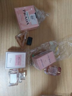 （分類：）位於 。 由 csie.iff 提交（商品編號 1412991971，圖片 1）。簡介： 。