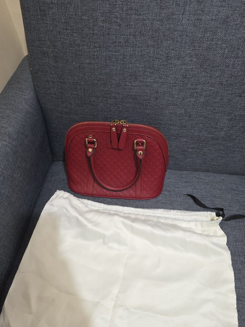 Gucci Alma (Category: Luxury Bags & Wallets) located in Pasig City. Submitted by eco10123 (Listing ID 1412950458, Image 1). Description: Authentic Rfs: mom's decluttering.