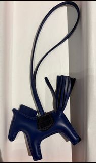 （分類：）位於 。 由 cheungmarc 提交（商品編號 1413013481，圖片 1）。簡介： 。