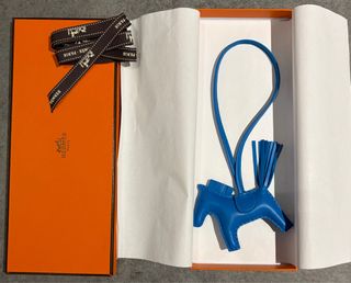 （分類：）位於 。 由 cheungmarc 提交（商品編號 1413007150，圖片 1）。簡介： 。