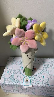 （分類：）位於 。 由 soapy_kitty_store 提交（商品編號 1412984304，圖片 1）。簡介： 。