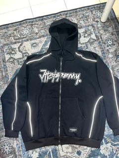 (Category: ) located in . Submitted by fiywanthrift (Listing ID 1412985090, Image 1). Description: .