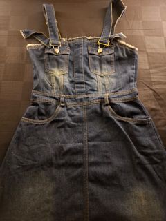 (Category: ) located in . Submitted by preloved_0101 (Listing ID 1412981066, Image 1). Description: .