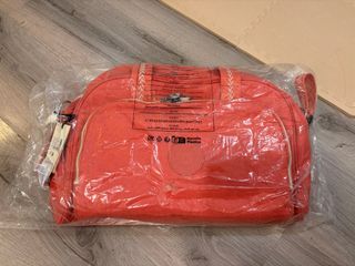（分類：）位於 。 由 tmpanda 提交（商品編號 1412978907，圖片 1）。簡介： 。