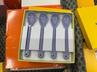 （分類：）位於 。 由 green2cat 提交（商品編號 1412957562，圖片 1）。簡介： 。