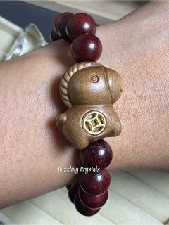 (Category: ) located in . Submitted by dazzling_crystals (Listing ID 1412867924, Image 1). Description: .