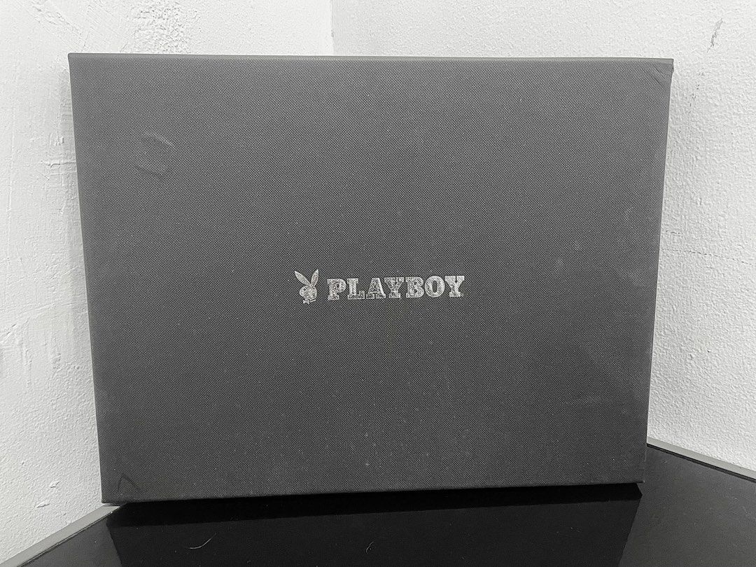 playboy Clutch or laptop bag (Category: Luxury Bags & Wallets) located in Binan City. Submitted by winds06 (Listing ID 1412936939, Image 1). Description: Rush sale. selling my brandnew clutch bag with wrist strap. guaranteed authentic. with box, dust bag, tag is intact. rfs: Rush! need FUNDS..
