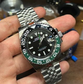 (Category: ) located in . Submitted by ebtimepieces (Listing ID 1412988208, Image 1). Description: .
