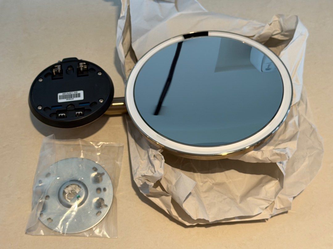 Simplehuman Sensor Mirror (Category: Mirrors) located in Singapore. Submitted by millennium_bricks (Listing ID 1412866436, Image 2). Description: Almost new simplehuman sensor mirror wall mount. Can be recharged via wire. Comes with original mounting plate and wire for charging. Not a single scratch or dent. Elegant touch for use in bathroom Self collect at woodleigh/bartley area. .