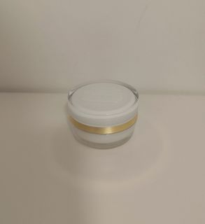（分類：）位於 。 由 sunflowers012 提交（商品編號 1412923068，圖片 1）。簡介： 。