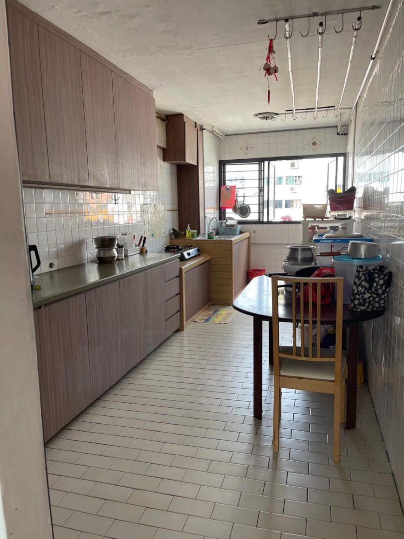 (Category: ) located in . Submitted by dennisrohin (Listing ID 1412893253, Image 1). Description: .