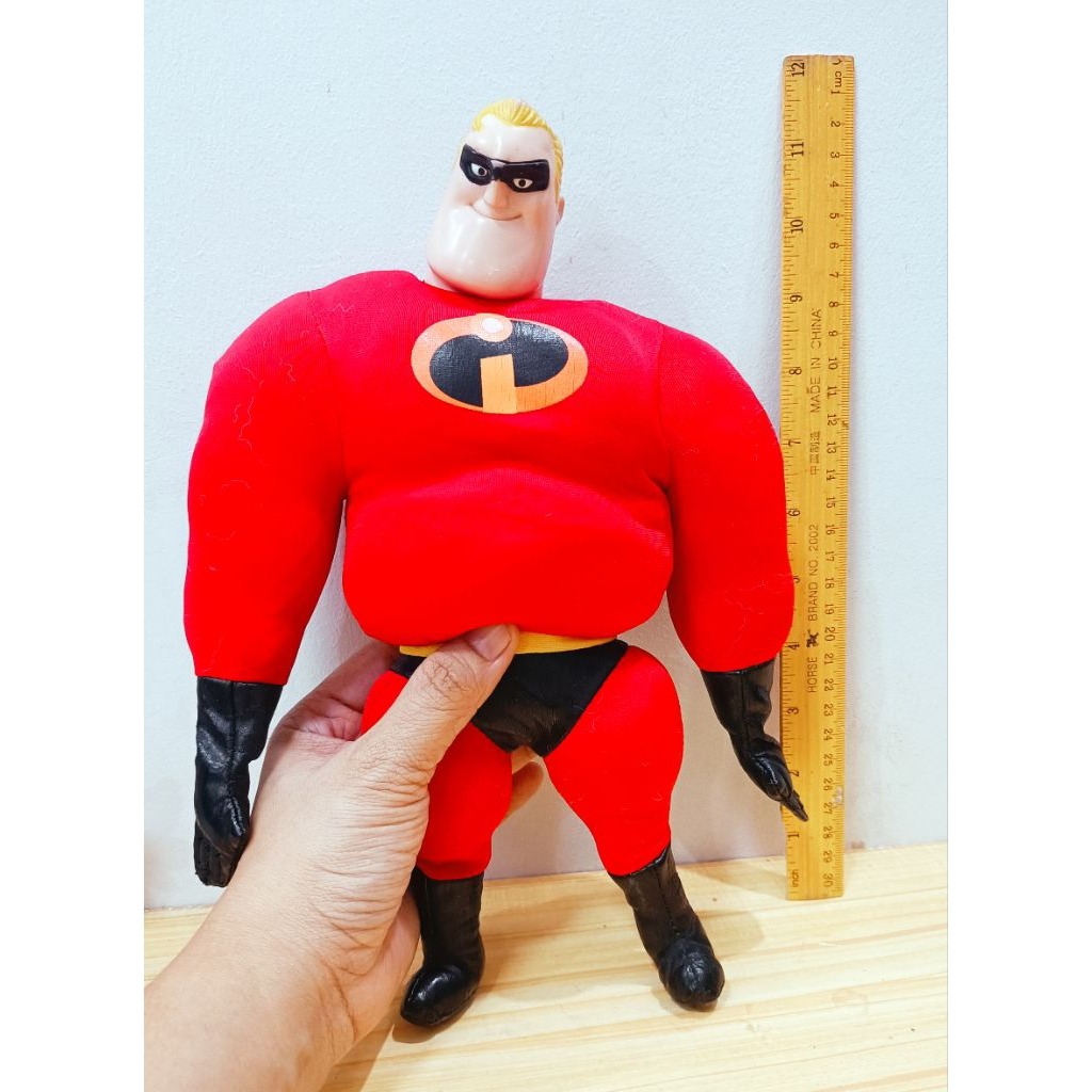 The Incredibles Plush Mr. Incredible / Elastic Girl / Violet / Dash ...