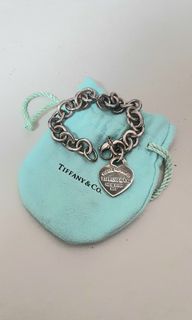 (Category: ) located in . Submitted by embroidainty (Listing ID 1412906087, Image 1). Description: .