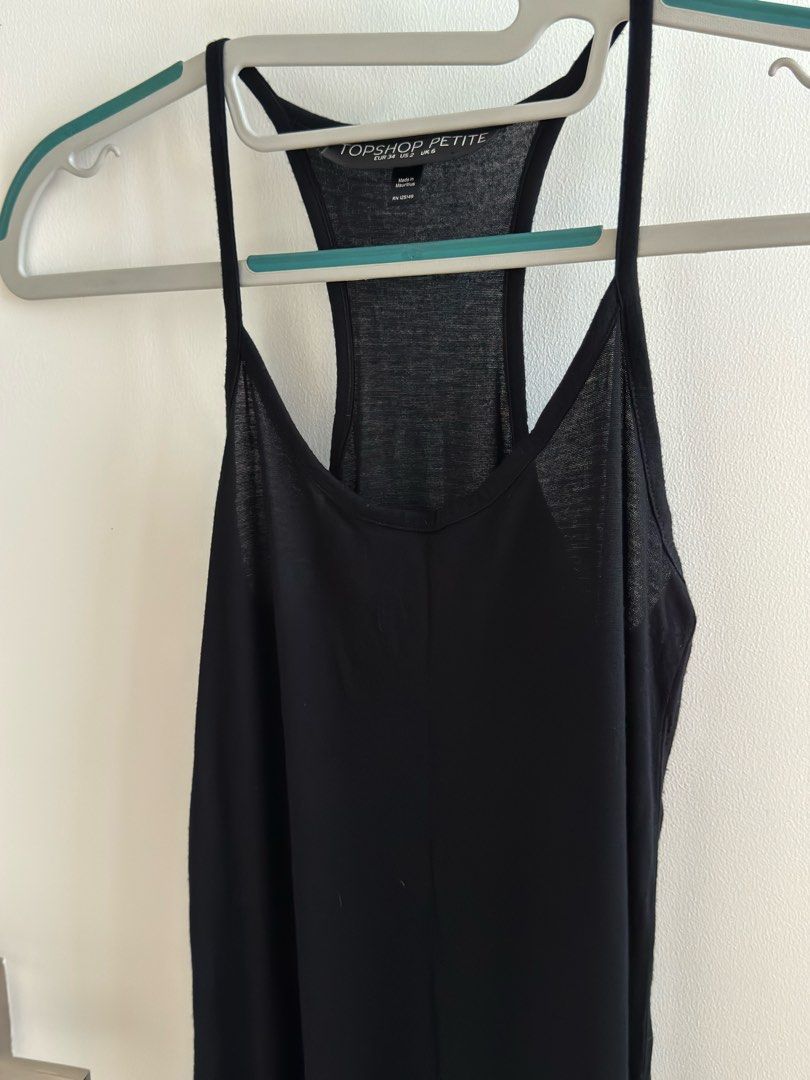 Topshop Maxi Dress (Category: Dresses) located in Mandaluyong City. Submitted by clearanceaa (Listing ID 1412916112, Image 3). Description: Size US 2.
