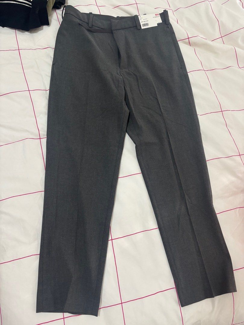Uniqlo Smart Ankle Pants - Gray - Size S (Category: Trousers) located in Quezon City. Submitted by smgss (Listing ID 1412994524, Image 2). Description: - Uniqlo Smart Ankle Pants - Color: Gray - Size: S (Waist 68-76cm) - Straight leg cut - New with tags - Made in China.