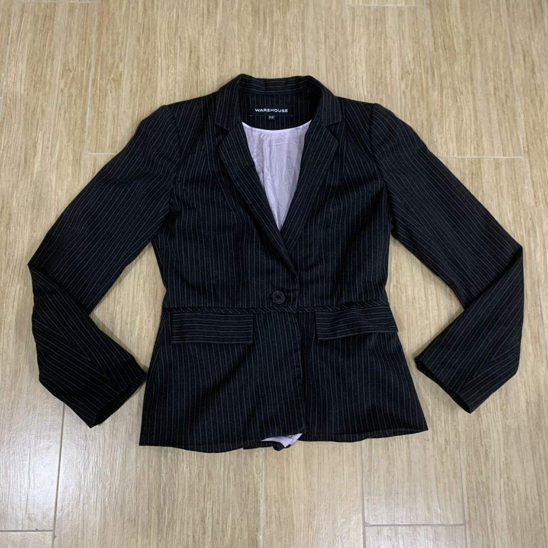 Warehouse Pinstripe Blazer (Category: Coats, Jackets and Outerwear) located in Quezon City. Submitted by reply_1982 (Listing ID 1412903921, Image 1). Description: - Warehouse black pinstripe blazer - Features a single-button closure - Includes two front pockets - Tailored fit - Light purple lining Length: 60cm Chest: 40cm Sleeves: 60cm.