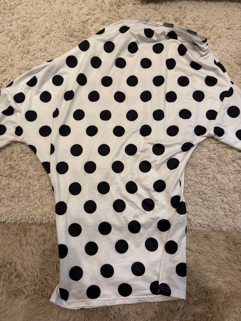 white polka dot off shoulder dress (Category: Dresses) located in Marikina City. Submitted by eyeftee (Listing ID 1412946308, Image 2). Description: white & black polka dot print dress - asymmetric neck long sleeve - bodycon - cotton # bought for ₱337 # can send a when worn photo..